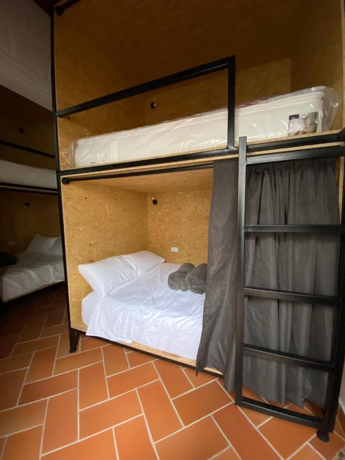 בוגוטה Banana Hostel מראה חיצוני תמונה